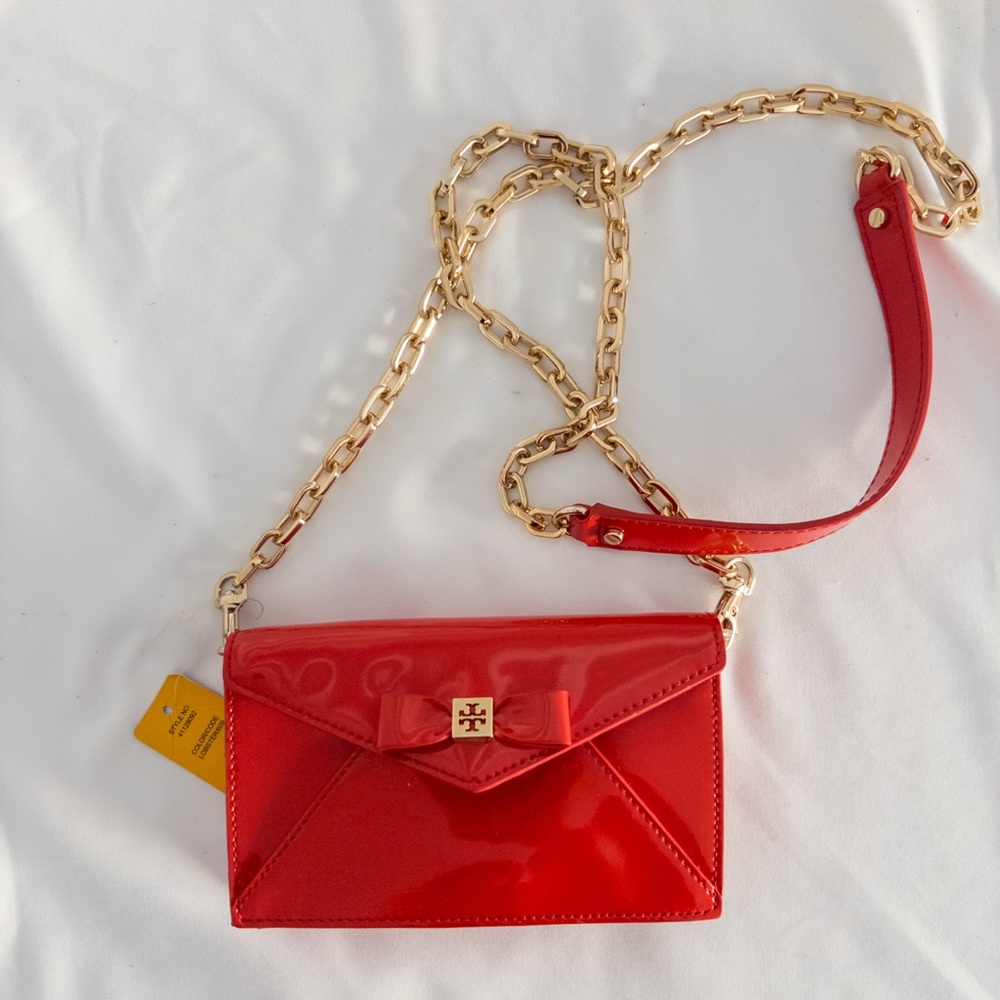 Tory Burch Lobster Patent Bow Envelope Crossbody Red Gold Chain - Picture 2 of 8